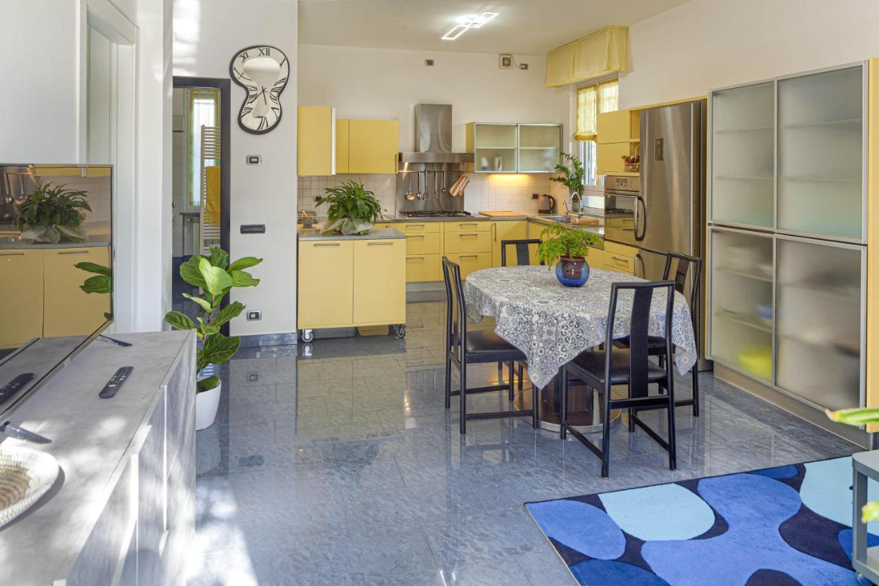 Villa La Rodina Diano Marina Exterior photo